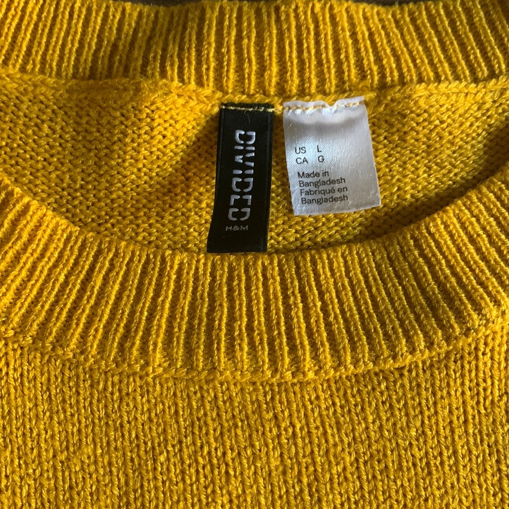 H&M knitted sweatshirt - Picture 2 of 8